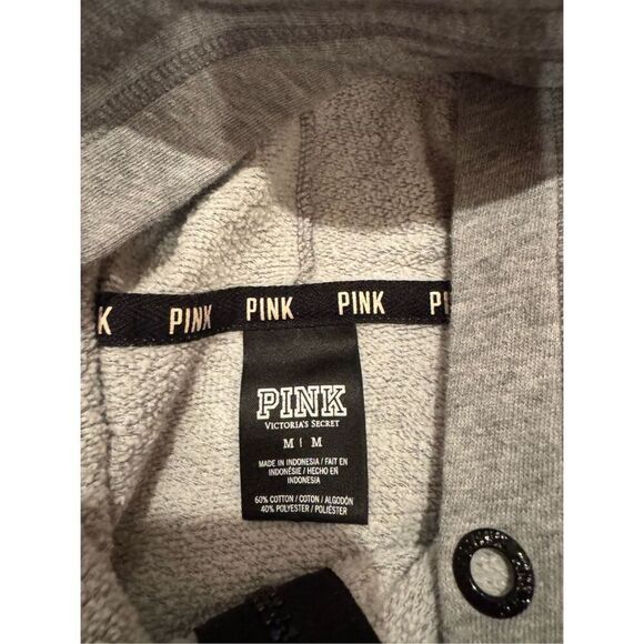 Woman’s Victoria’s Secret pink hoodie size medium - Picture 3 of 4